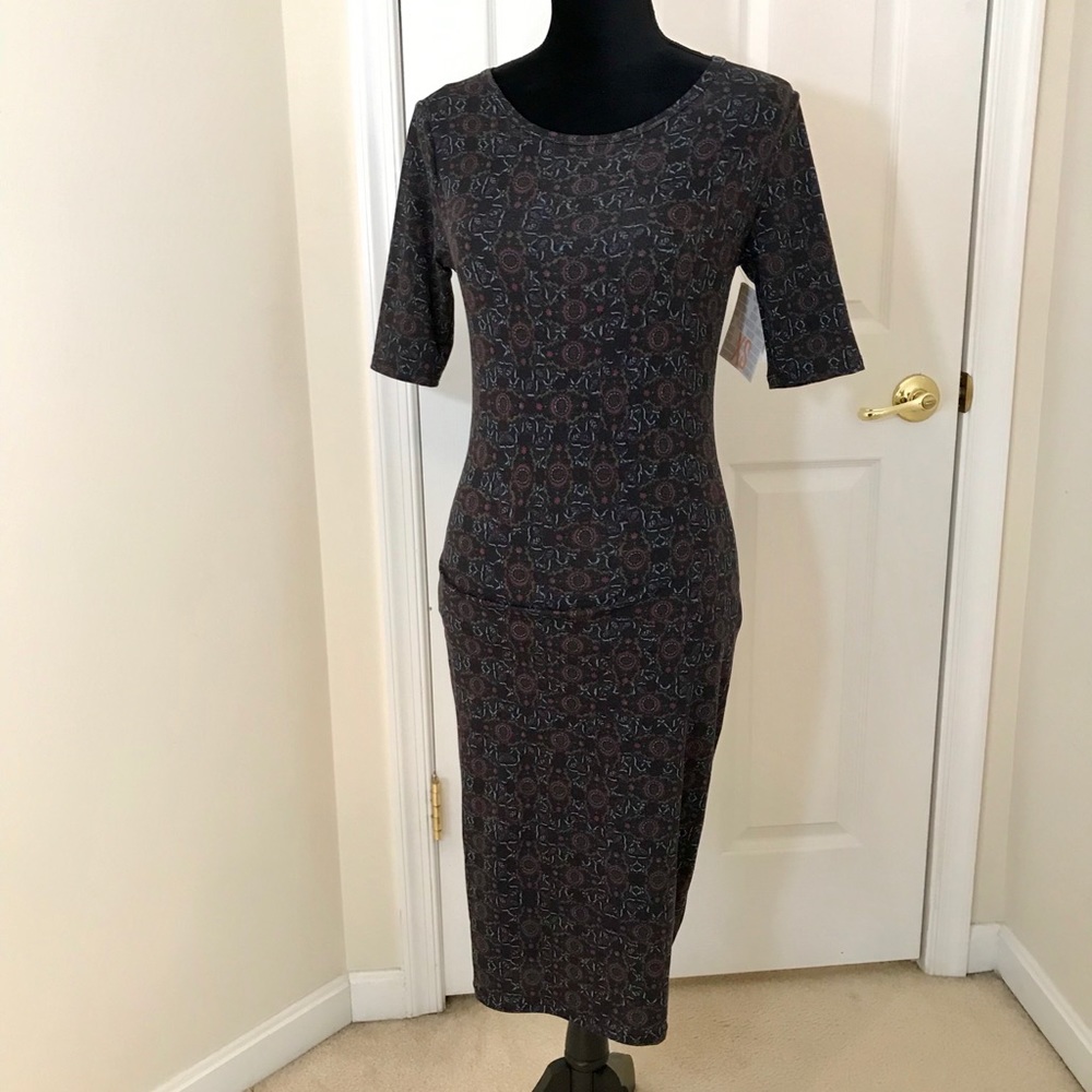 LuLaRoe Julia Dress / Patterned Deep Colors / XS
